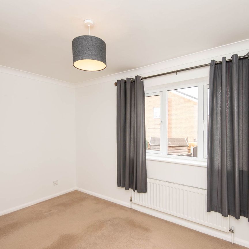 2 bedroom House to rent - Photo 1