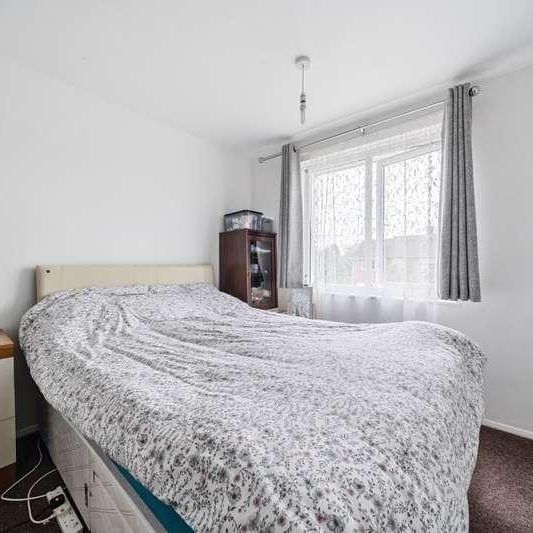 Blackbird Leys, East Oxford, OX4 - Photo 1