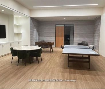 For Lease - 8960 Jane Street Unit# 326, Vaughan, Ontario - Photo 2