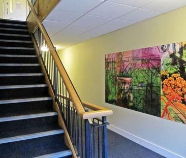 Hainault Bridge Parade, Hainault St, IG1 - Photo 6