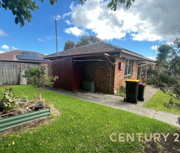 Easy Living in a Prime Location - Photo 5