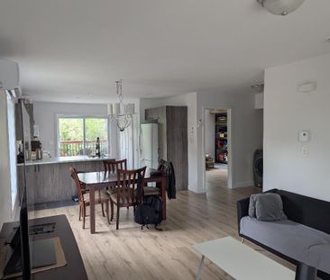CESSION DE BAIL — 4 1/2 CONSTRUIT EN 2024 — 1 400 $/MOIS — SHERBROOKE - Photo 1
