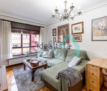 Alquiler de piso en Calle Don Víctor Quintanar - Photo 1