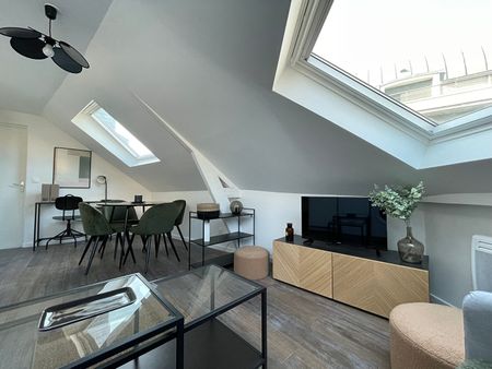 Location Appartement 2 pièces 27m² - Photo 2