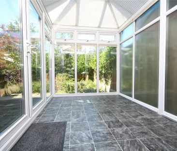 3 bedroom terraced house to rent - Photo 6