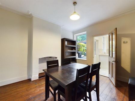 3 bedroom terraced house to rent - Photo 3