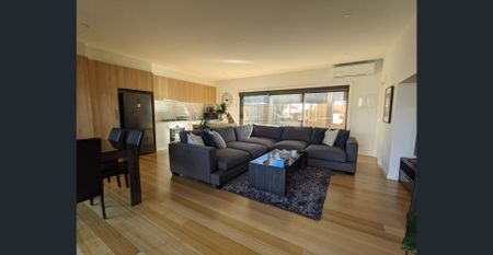 STYLISH LIVING AT ITS BEST! - Photo 2