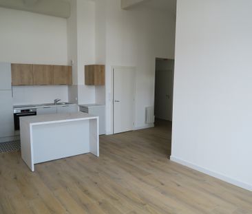 Location Appartement 3 pièces 76m² MARQUETTE LEZ LILLE 59520 - Photo 2
