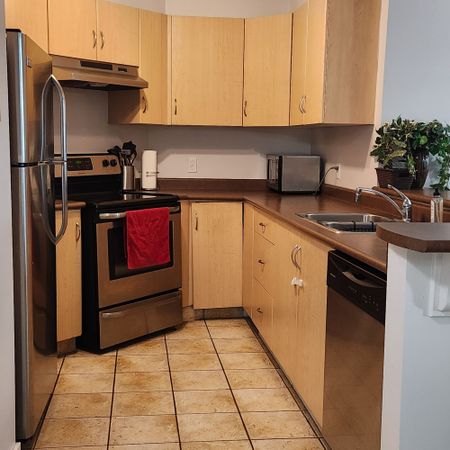 1516, 1121 6 Ave, SW, Calgary, AB - Photo 4