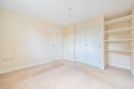 3 bedroom detached house to rent - Photo 3