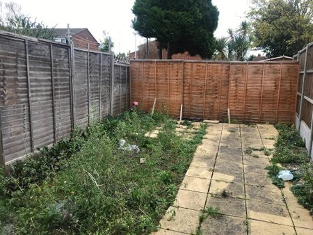 Church Road, Hayes - Photo 5