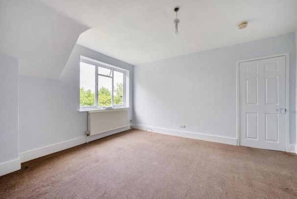 3 bedroom property to rent - Photo 1