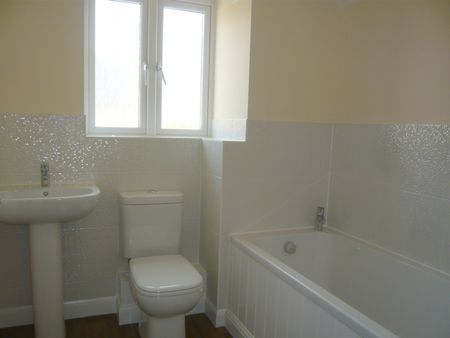 £975 PCM - Photo 5