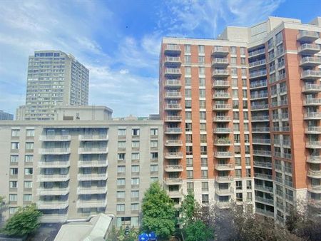 1055 Rue St Mathieu - Photo 2