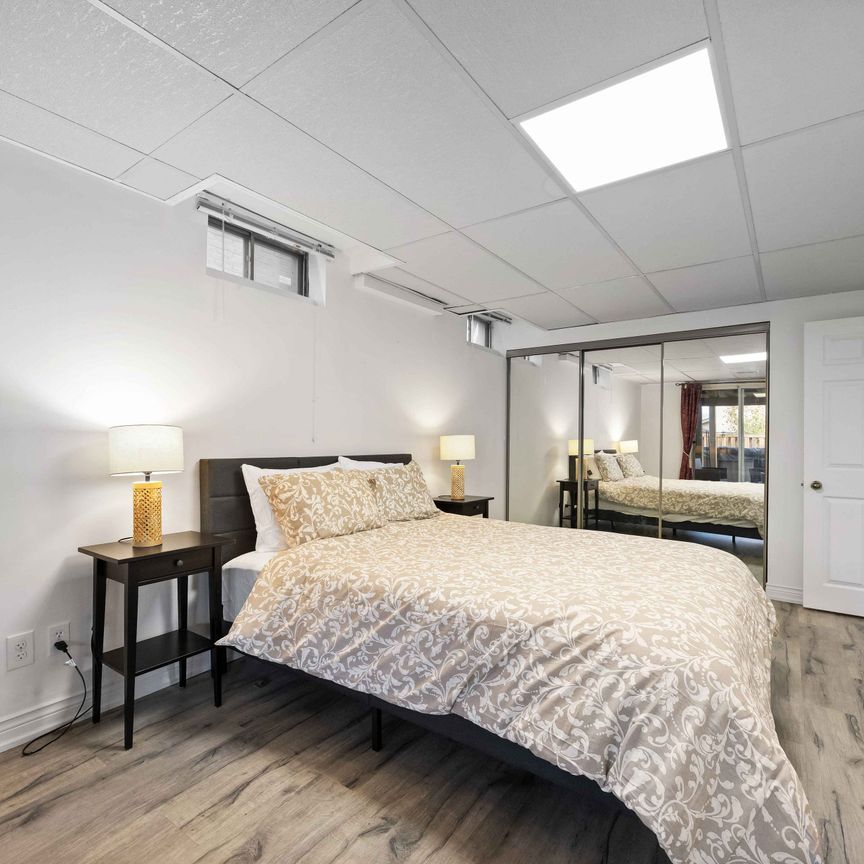 For Lease - 86 Tamarac Trail Unit# Lower, Aurora, Ontario - Photo 1