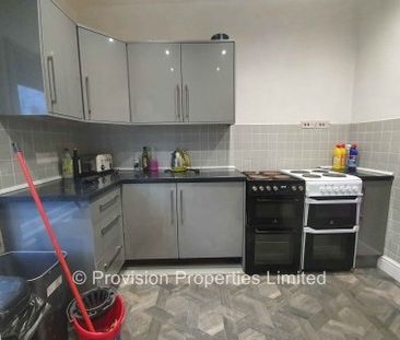 10 Bedroom House, Headingley, Leeds, LS6 - Photo 6