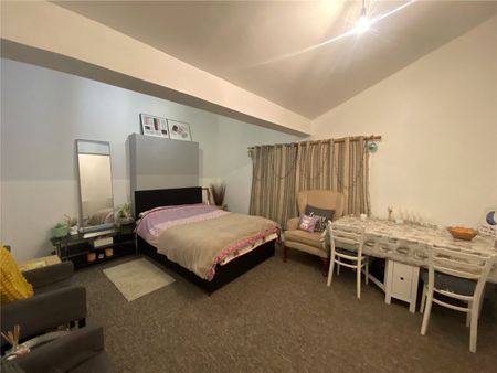 High Street, Honiton, Devon, EX14 - Photo 3