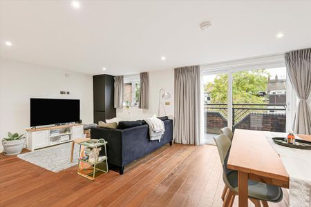 2 bedroom flat to rent - Photo 2