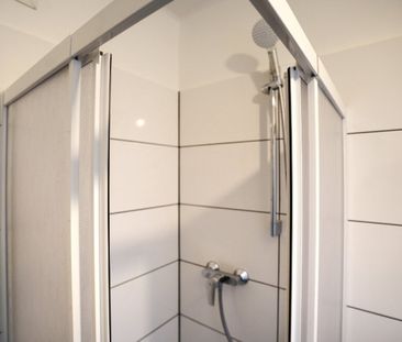 Lehen: Einzimmerwohnung sucht Single! Sofortbezug! Klein, fein - Ha... - Photo 3