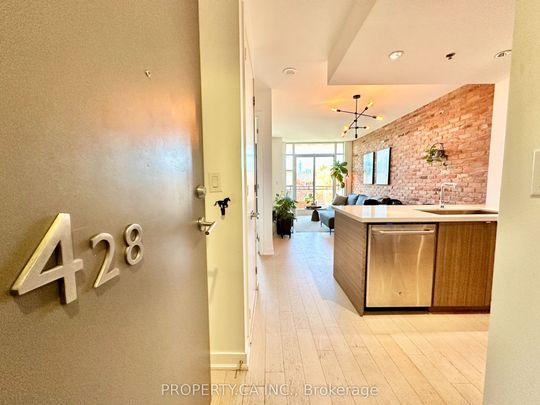 Showcase Lofts - Photo 1