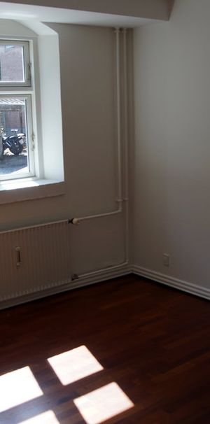 Østerbro 9 lejl 9 pris 4.850 AC 800 - Photo 1