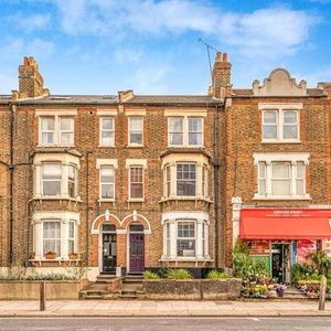 Woolwich Road, Greenwich, SE10 - Photo 2