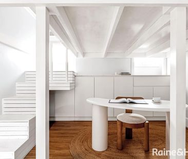 Charming Renovated Home in Marrickville - Photo 3