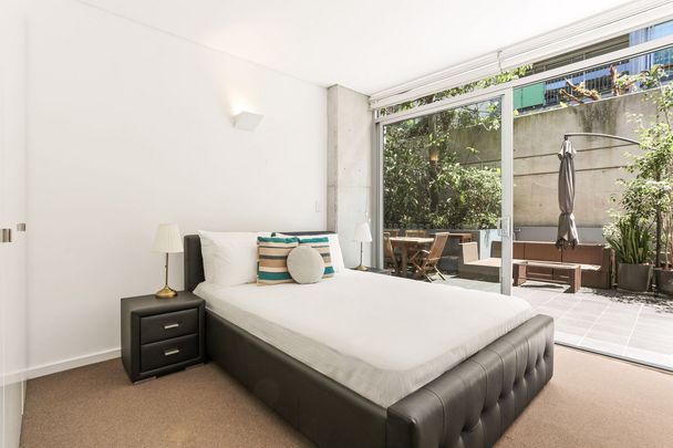 2/85 Bourke Street, Woolloomooloo NSW 2011 - Apartment For Rent | Domain - Photo 1