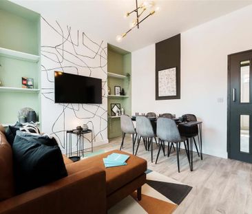 6 bedroom terraced house to rent - Photo 1