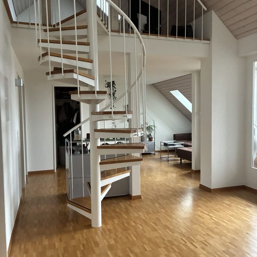 2.5 Zimmer, 73 m², 5. Stock - Photo 1