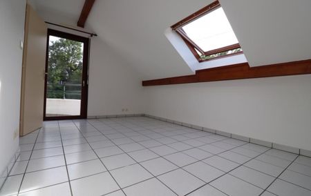 Location Appartement P2 en attique Thoiry - Photo 3