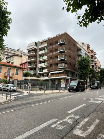 Apartment - Photo 2