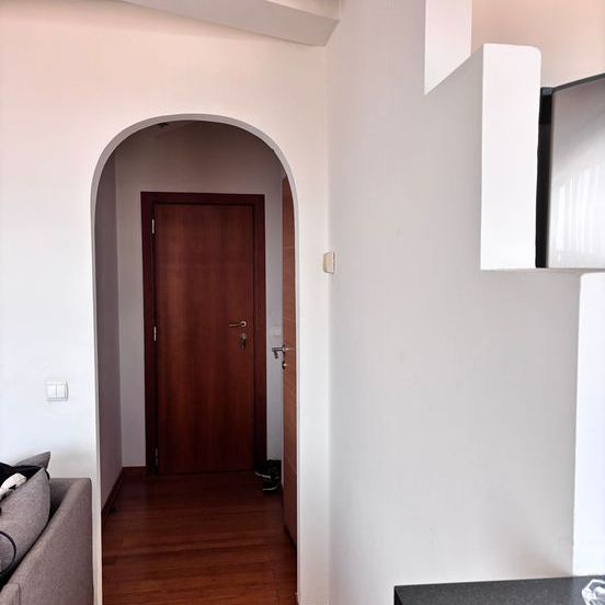 Appartement te huur - Photo 1