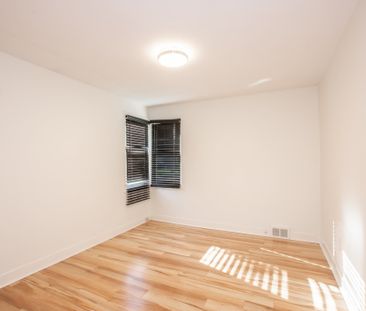 8 West Lynn St, St. Catharines - All Inclusive 2 Bedroom Main Unit - Photo 3