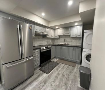 Detached Home For Lease | W9229201 - Photo 4