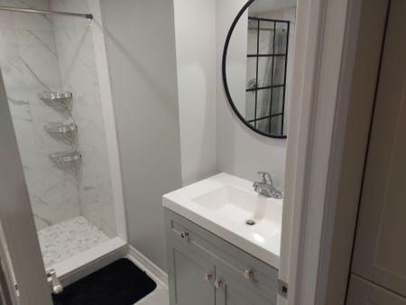 For Lease - 52 Bay Hill Drive, Vaughan, Ontario - Photo 4