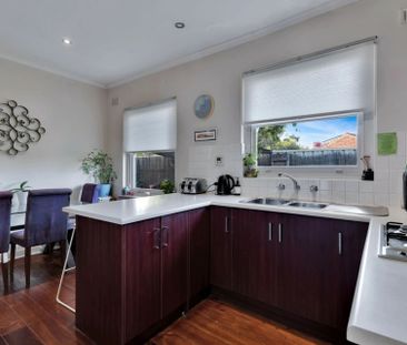 3 Selkirk Avenue, Clearview SA, Belconnen - Photo 6
