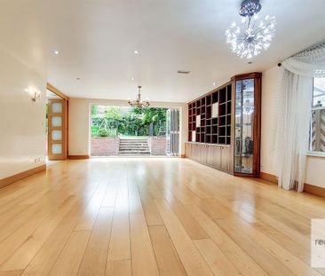 6 bedroom detached house to rent - Photo 6