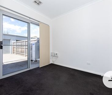 2D Avenal St,Crace - Photo 4