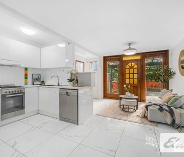 Comfortable 3 Bedroom Family Home - Photo 5