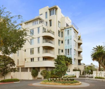 Renowned Park Apartments - Photo 4