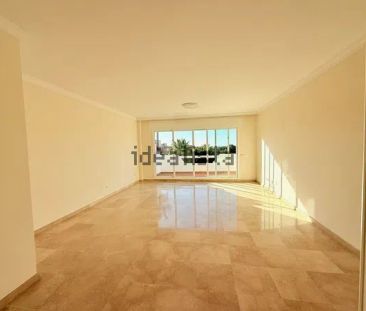 Alquiler de piso en Romana Playa - Photo 5