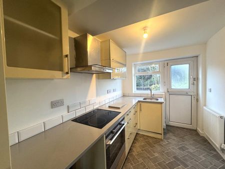 2 bedroom terraced house to rent - Photo 5