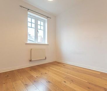 3 bedroom apartment to rent - Photo 2