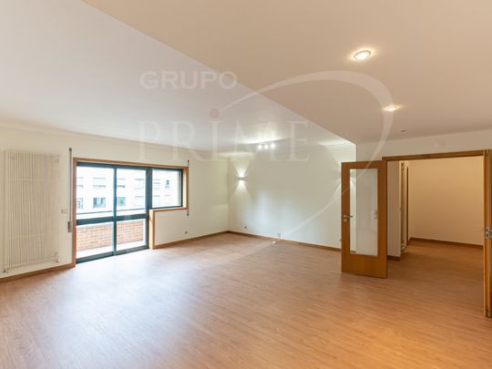 Apartamento T3 em Porto - Foto 1