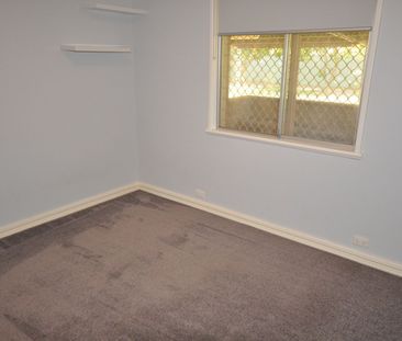 FABULOUS FINLAY - Neat, Modern & Low Maintenance - Photo 4