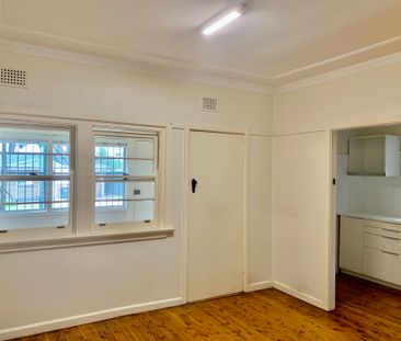 Walk to Shops & Primary School - Photo 1