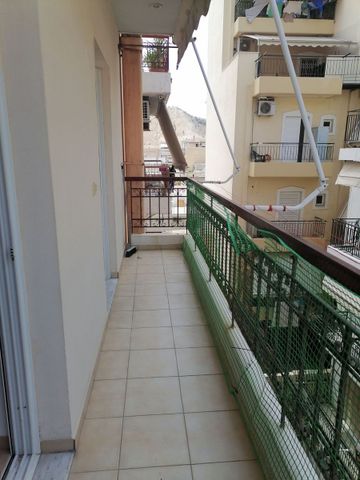 Διαμέρισμα για ενοικίαση Αμφιάλη (Κερατσίνι) - Photo 2