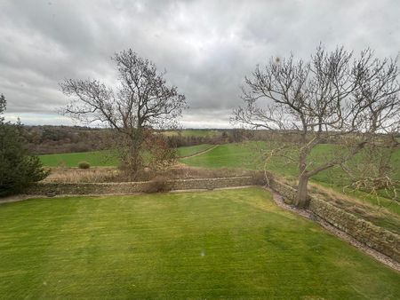 3 bedroom detached house to rent - Photo 2