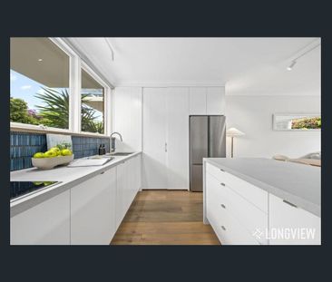 Renovated Idyllic Lifestyle Charm Plus Study - Photo 3